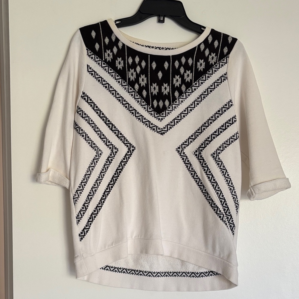 H&M Black and Cream Geometric Sweatshirt